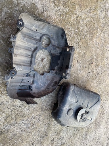 JEEP GRAND CHEROKEE WK2 КРЫШКА БАКА ADBLUE 68145554A