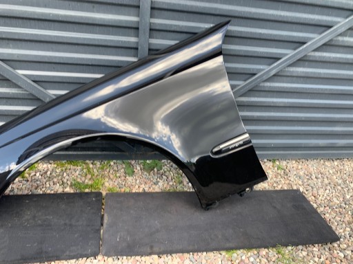 BARDZO LADNY fender left front front MERCEDES W211 170 C170