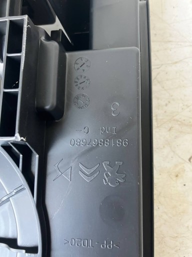 boot floor well UCHO towing mandatory vehicle equipment CITROEN C4 III 9818867680