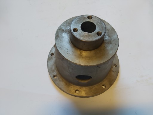 320-120 - LIAZ КОРПУС КРИШКА ОСНАЩЕННЯ ЛЮБЛІН