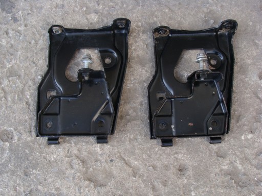 7700421259 - КРЕПЛЕНИЕ НАСОСА УСИЛИТЕЛЯ CLIO II KANGOO