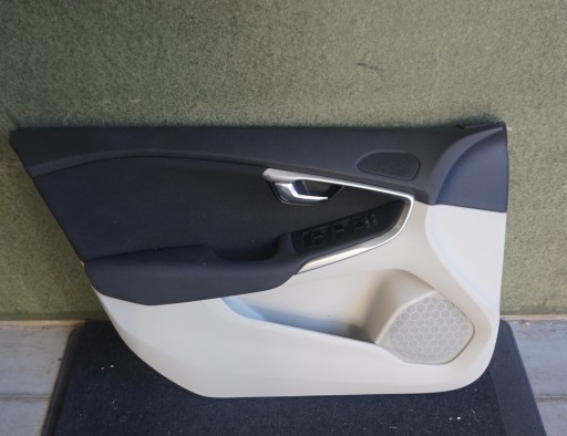 3065205Y5LV - Дверний бекон VOLVO V40 V40CC LHD Європа