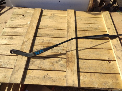 ramínko stěrače předek pravé RENAULT TRAFIC III VIVARO 288864419R 93867989