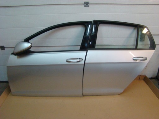 Двері ліва задня vw golf vii la7w 5g4833055 5g4833055