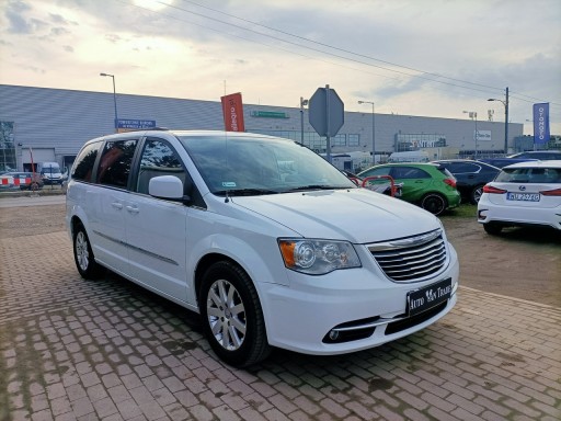 Chrysler Town & Country V 3.6 V6 287KM 2016