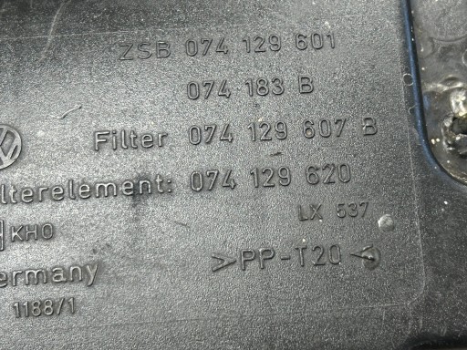 VOLKSWAGEN T4 2,5 TDI cover of a filter, air 074129607B