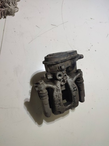 Peugeot 2008 II 2020 rear part side left rear caliper brake