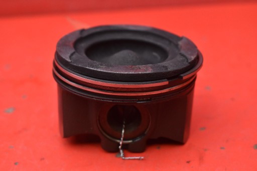 Piston 082318 MERCEDES E-KLASA W213 2.0 CDI 194 KM 16-21