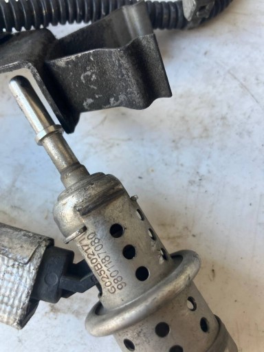 injector ADBLUE CITROEN DS5 C4 PICASSO II 2.0 BLUE HDI 9801187080