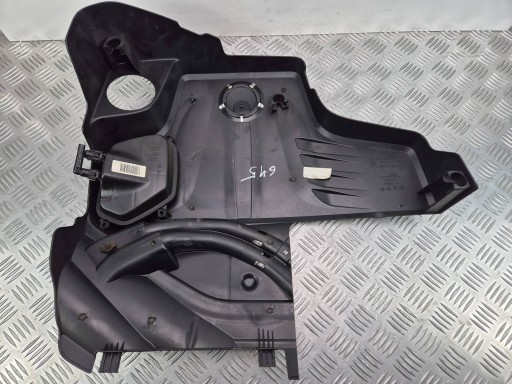 BMW X1 E84 xDrive 20i N20 motor cover 7589053