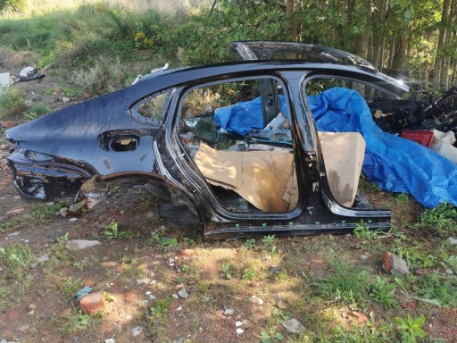 WP0ZZZ97ZML142251 - ЗАДНЄ ПРАВЕ КРИЛО БОКОВЕ PANAMERA 971