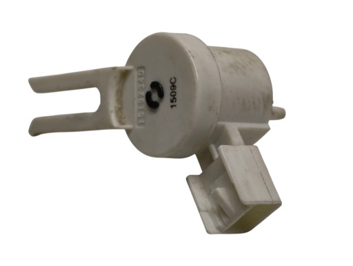 OPEL ASTRA J Sensor Bremse SWIATLA STOP OE 15192340
