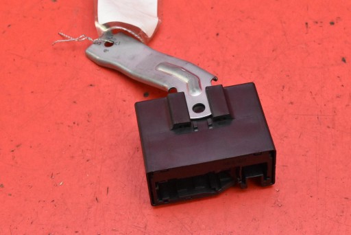 control unit module 82644-52040 061800-5370 TOYOTA YARIS 4 IV 1.5 12V 125 KM