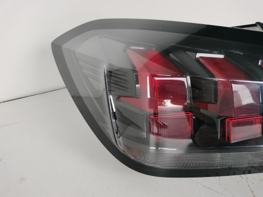 light left rear PEUGEOT 208 19- LED