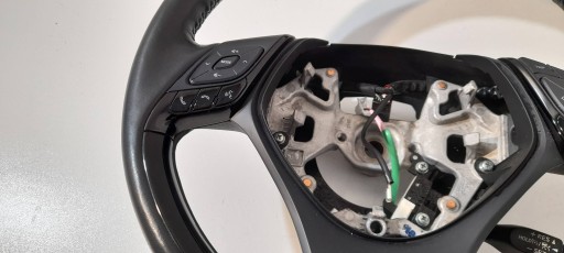 Toyota C-HR und lenkrad skorzana podgrzewana 6275378 (L146)