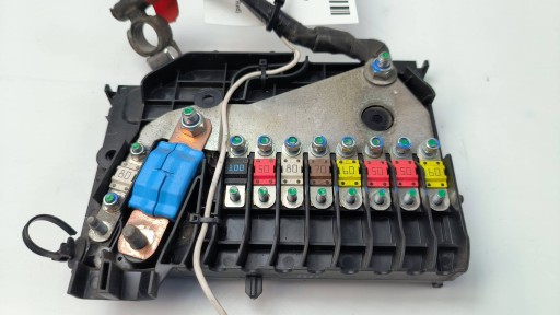 Module fusibles Borne FORD C-MAX MK2 II