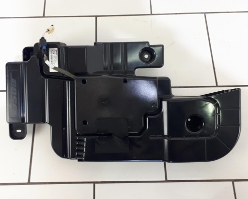 SCENIC III САБВУФЕР BOSE 281313216R