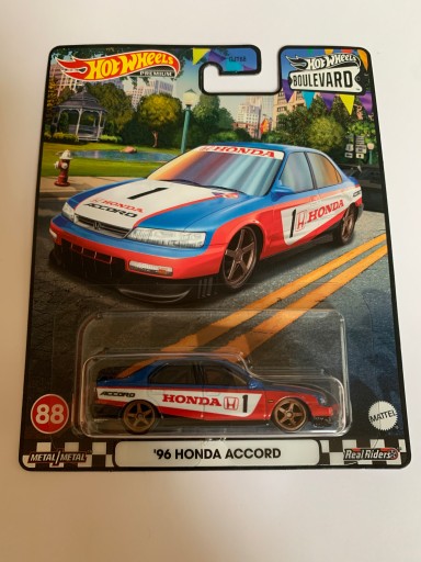 Hot Wheels ’96 Honda Accord Hot Wheels Boulevard 88