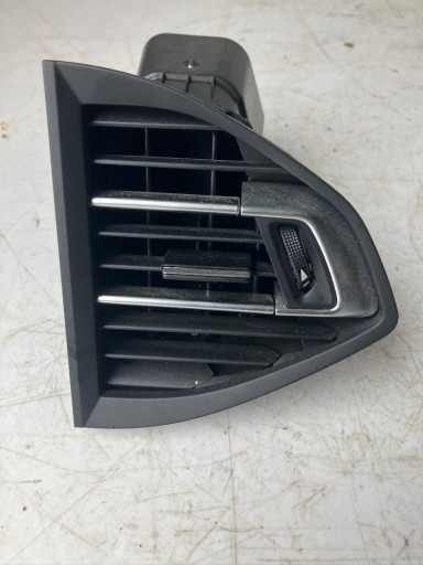 grid air conditioning devices right central PEUGEOT 308 T9 96782700 #23