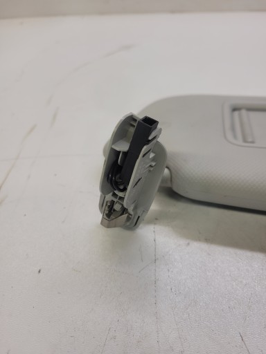 COUVERTURE TABLIER MOTEUR PRZECIWSLONECZNA DROIT AUDI A4 B8 8K0857552F 8S0