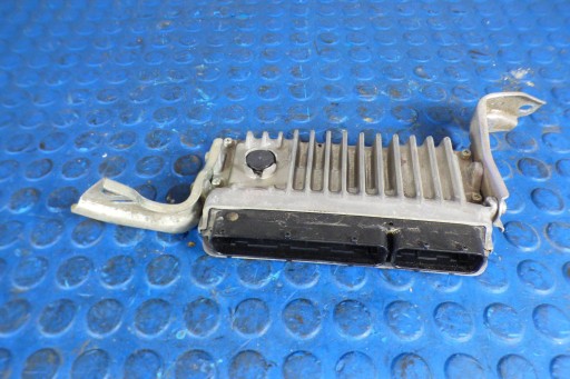 Toyota Auris II 1.8 HYBRID computer control unit of the engine 89666-02810 st.BDB