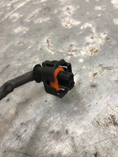 bundle wiring of an injector ADBLUE MERCEDES W212 A0045400905