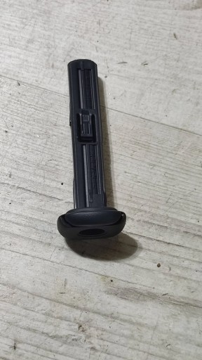 Toyota C-HR and 2019 spoiler zaglowka holder