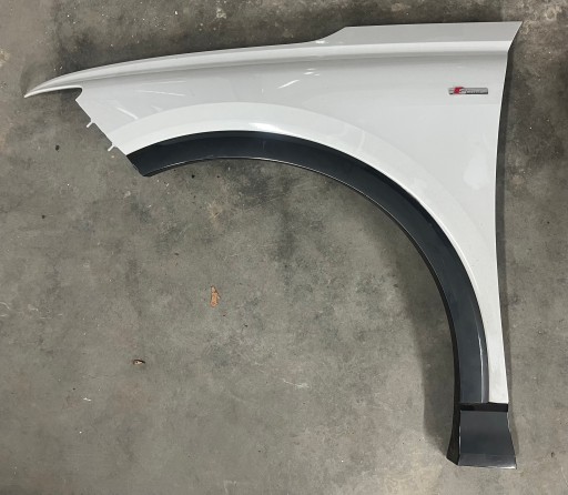 Audi q4 e-tron левое переднее крыло ls9r