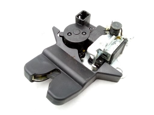Kia Optima III 3 sedan lock bonnet rear part