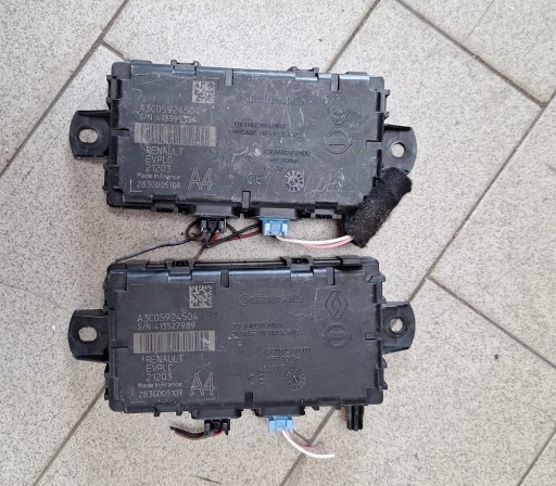 Модуль контролера renault megane v e-tech 283g00510r стан як новий