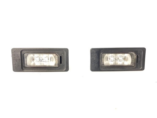 light signs rejestracyjnej oswietlenie PARA 2 szt Audi Q3 and 8U 4G0943021