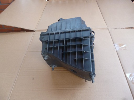 BK31-9600-BE - Корпус повітряного фільтра Ford Transit 2.2 TDCI MK8