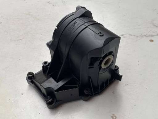 CUPRA FORMENTOR LIFT 2025 Abdeckung filter oil ODMA 05E103464F !J