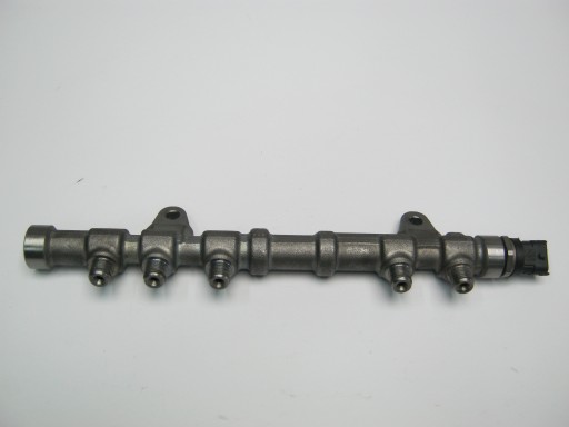 Rampe injection CORSA PANDA 1.3 CDTI 0445214217