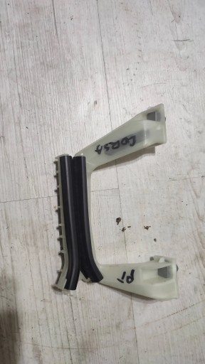 Opel Corsa F 1.2 22r. rear part side right support windows door