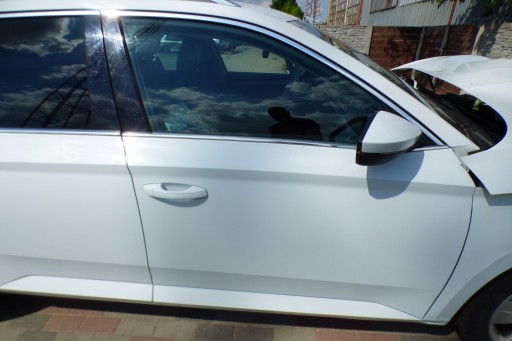 door right front st.BDB ORYG.LAKIER LF9E SKODA SUPERB III