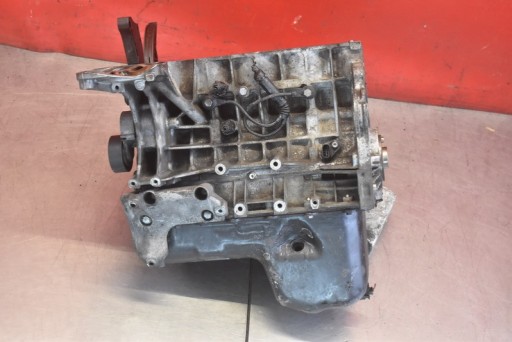 BLOK DOL of the engine crank N46B18 BMW E46 1.8 VALVETRONIC 116 KM 01-06