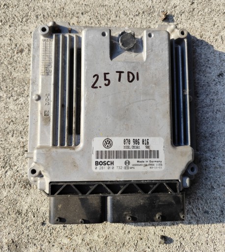 VW T5 2.5 TDI Centralina computer Motore 070906016