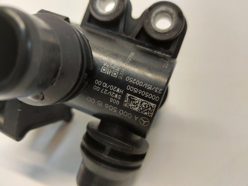 Mercedes EQA 250+ W243 Sensor des Wassers Pumpe