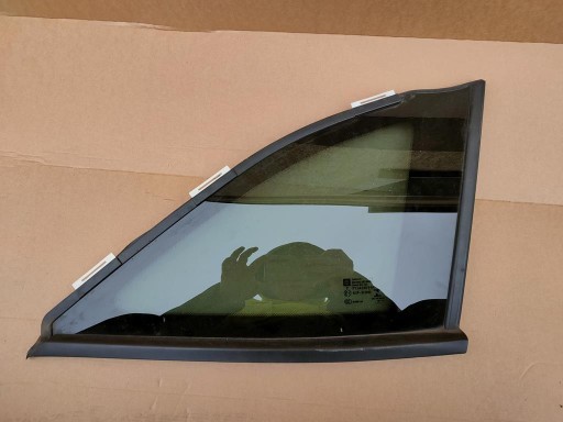 39045687 - КУЗОВНОЕ СТЕКЛО ЗАДНЕЕ ЛЕВОЕ OPEL ASTRA K ЗЕЛЕНЫЙ