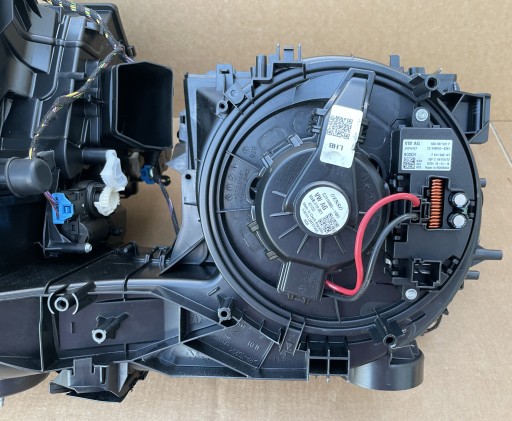 Bloc de chauffage complet VW AUDI SKODA 5WB816001G Original KPL IDEAL Comme Neuf