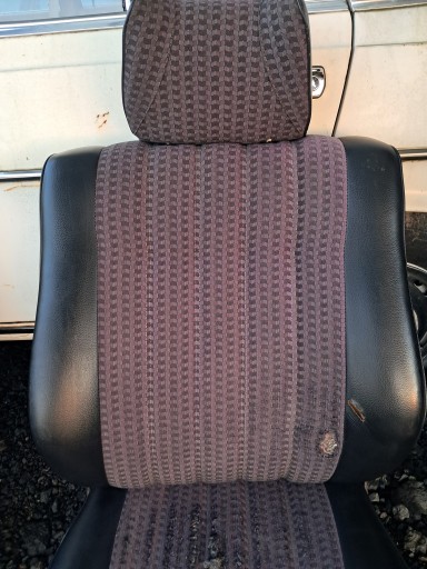 Sitz vorne links MERCEDES W123 COUPE 1239103933
