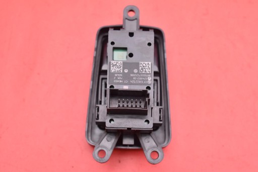 lever button electric brake 6822524 BMW F46 18-21