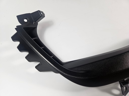 Ram 1500 covering moulding grilla right 2021-24