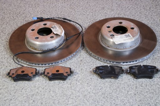 BMW G20 330i discs plates front 330x24 9 km !!!