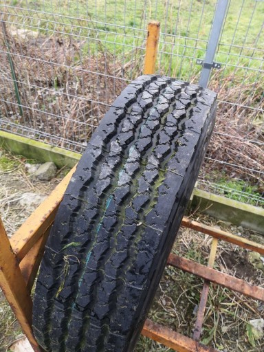 Відновлена шина 295 80 r22.5 Rigdon