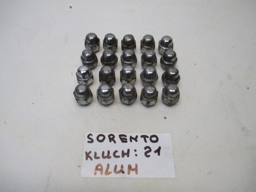 KIA SORENTO II 21 КОЛЕСНАЯ ГАЙКА