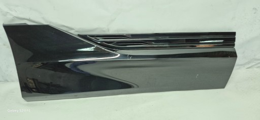 Audi e-tron 4ke853060a накладка задніх дверей права