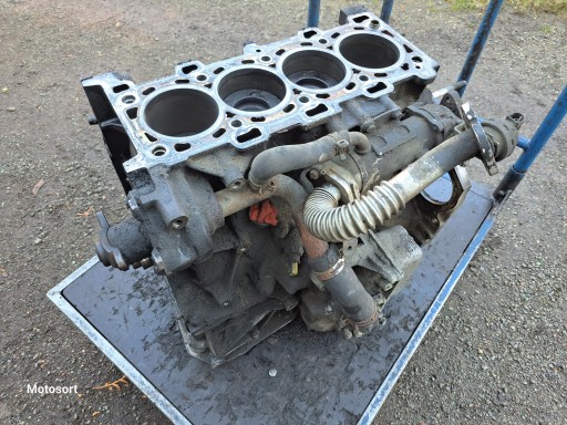 НИЖНИЙ БЛОК ДВИГУНА 2.0DCI M9RE780 VIVARO TRAFIC PRIMASTER