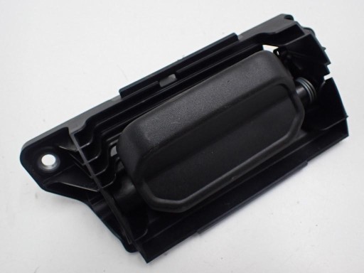 РУЧКА ДВЕРИ ПРАВАЯ ЗАДНЯЯ ЗАДНЯЯ VW CADDY 2K 2K7 V 22R